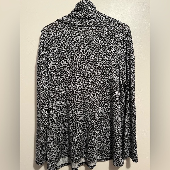 Lane Bryant Black and White Floral Cowl-Neck Sweatshirt - Picture 10 of 10